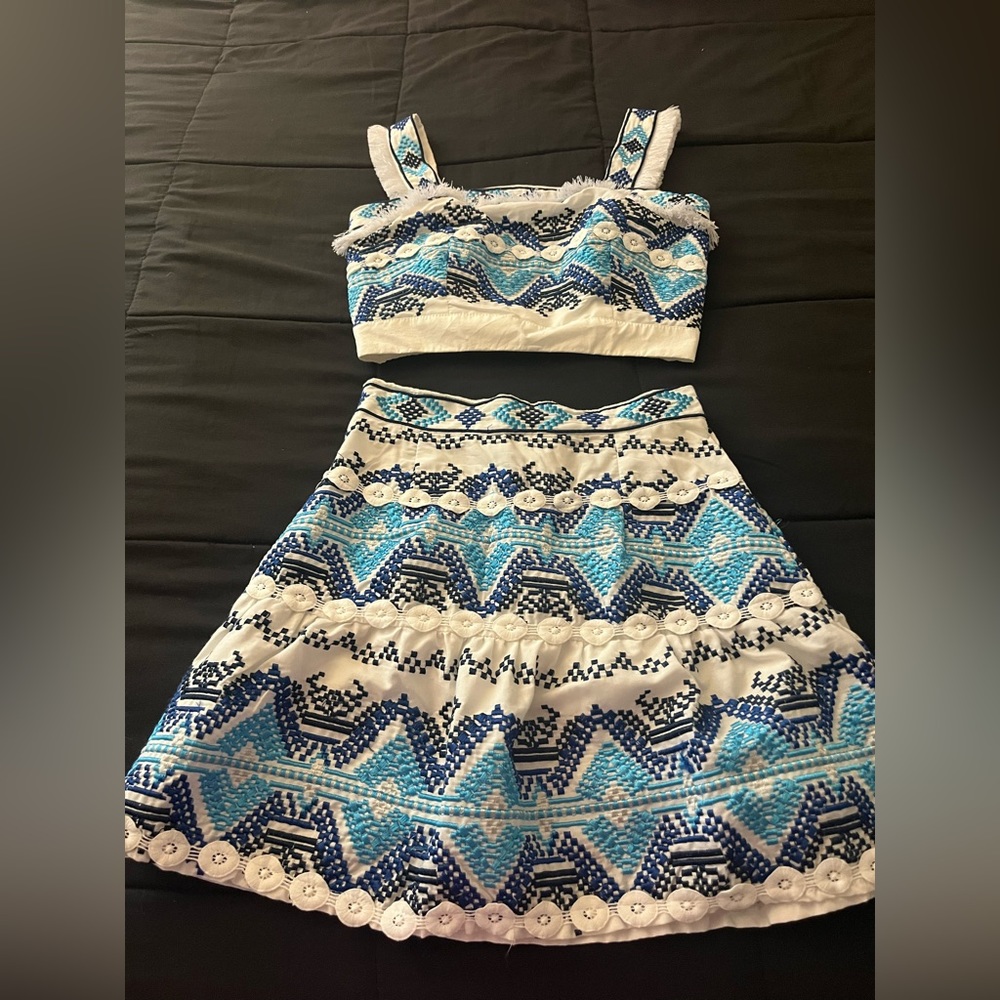 Two piece set